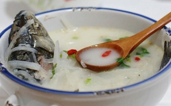 飯前喝湯還是飯后喝湯