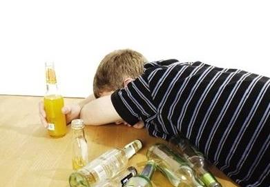 酒后胃難受吃什么好?酒喝多了胃難受怎么辦