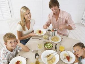 飯前VS飯后？飯前飯后的養生時機大PK