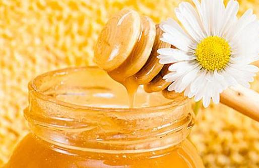 空腹喝蜂蜜水好嗎?蜂蜜有哪些功效?