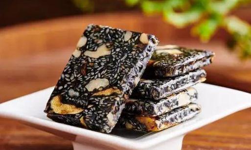 阿膠顏色深好還是淺好?阿膠的吃法大全