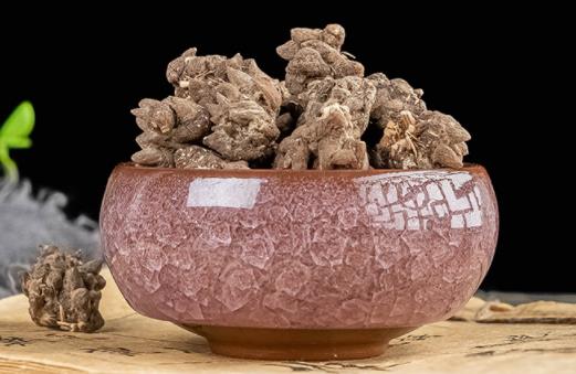 夏枯草和夏枯球的作用哪個好喝 夏枯草會推遲月經嗎