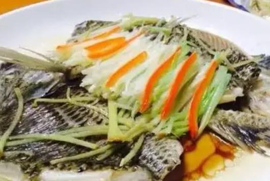 鯉魚可以和咸菜一起吃嗎?孕婦吃鯉魚有哪些好處?