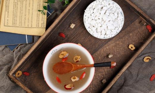 葛根粉一天吃多少克 葛根粉對皮膚有什么好處