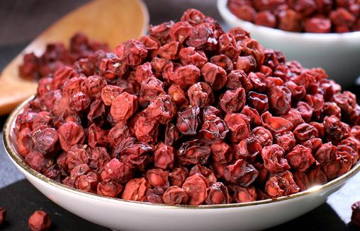 ?哺乳期可以吃五味子嗎 五味子加鯽魚的功效