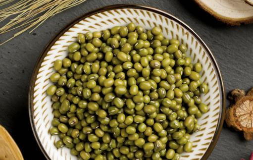 綠豆湯放久了上面為什么有一層漿 綠豆湯放三天還能喝嗎