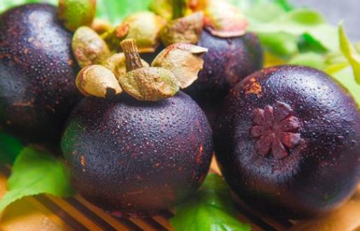 山竹里面的黃漿是黃曲霉素嗎 山竹里面黃黃的是什么可以吃嗎