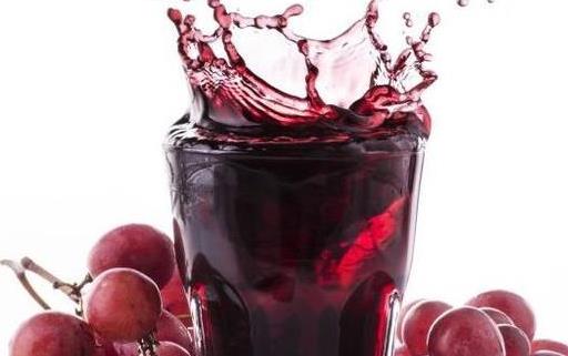 葡萄榨汁要去皮去籽嗎要加水嗎 天天一杯葡萄汁的好處