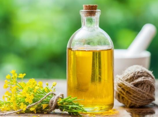 調(diào)和油能和花生油混在一起吃嗎?花生油的特點(diǎn)與功效