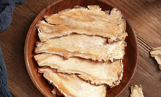 當(dāng)歸長蟲子了還能吃嗎 當(dāng)歸泡水喝的正確方法