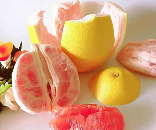 哪種柚子含胰島素多?紅柚含葉酸多還是普通柚子含的多