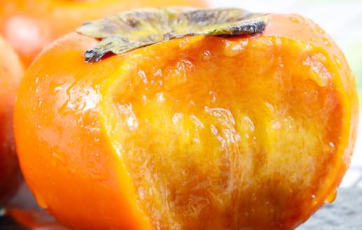 凍柿子可以空腹吃嗎 來(lái)大姨媽能吃凍柿子嗎