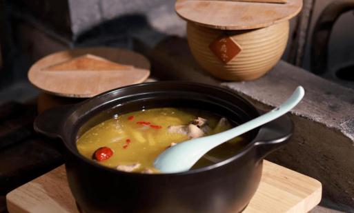 天麻燉鴿子治頭暈幾天吃一次 天麻燉鴿子一次放多少天麻