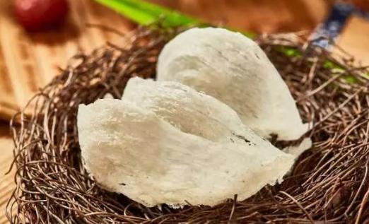 燕窩一次一人吃多少克合適 燕窩是白色好還是偏黃一點(diǎn)好