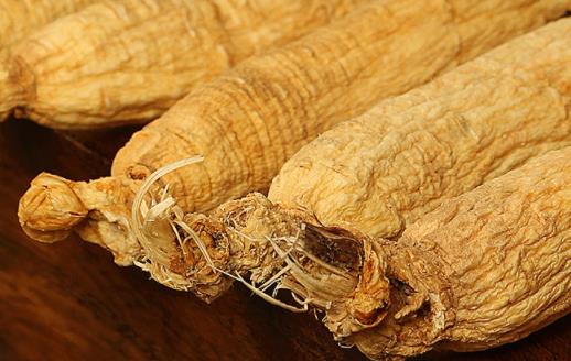 人參口含效果好嗎 人參泡水喝好還是煮水喝好