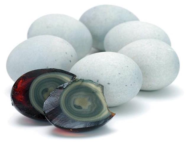 吃皮蛋到底好不好?吃皮蛋注意事項