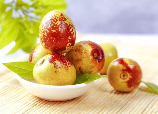 紅棗沒曬干之前叫什么?網上買的冬棗很青怎么辦