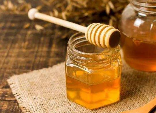 蜂蜜為什么會發(fā)酵?蜂蜜保質(zhì)期是多久