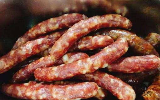 香腸能用風(fēng)扇吹嗎 香腸有點(diǎn)酸怎么去除