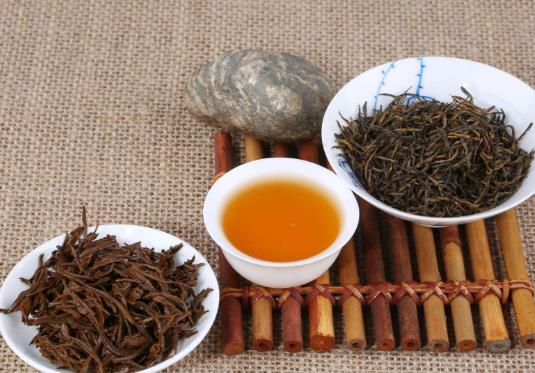 金駿眉是金色的好還是黑色的好?金駿眉和滇紅哪一個口感更好