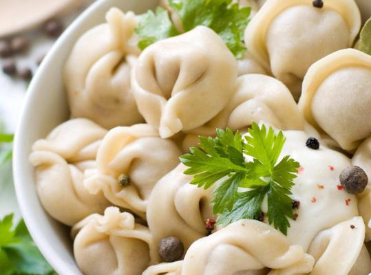 凍餃子化了粘連在一起怎么辦?蒸餃子墊布用濕的還是干的