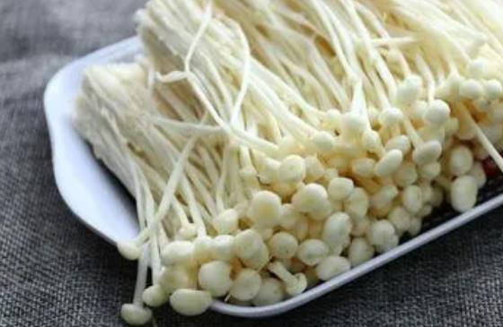 糖尿病患者可以吃金針菇嗎?金針菇有哪些功效?