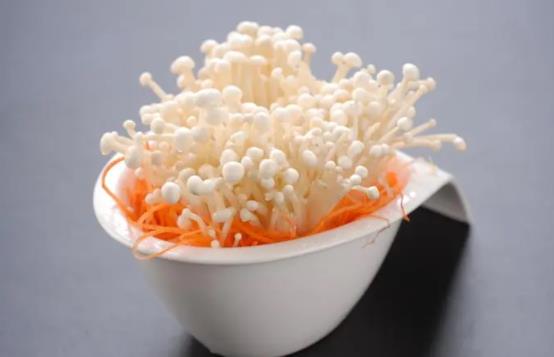 吃金針菇可以抗過敏是真的嗎?金針菇吃多了會怎么樣?