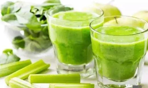 喝生芹菜汁可以減肥嗎 芹菜炸汁喝用加熱嗎