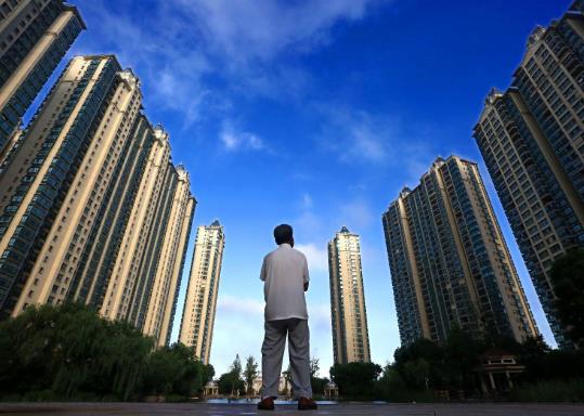 2022年房?jī)r(jià)會(huì)比2021年好嗎?2022年裝修價(jià)格是漲還是跌?