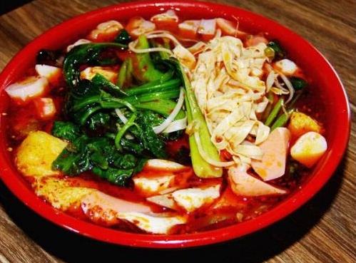 麻辣燙配方包括哪些原料?麻辣燙的簡(jiǎn)單做法