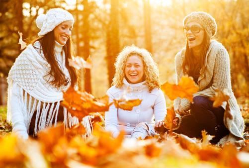 20歲、30歲、40歲的女人秋季如何保養皮膚防秋燥