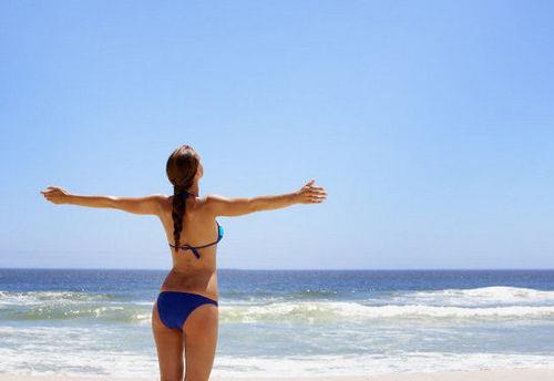 美容休閑兩不誤:小長(zhǎng)假期護(hù)膚指南“防曬、保濕、美白”