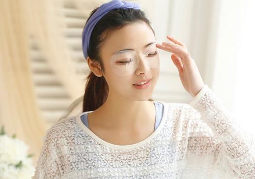 眼膜總是下滑怎么辦?眼膜可以改善黑眼圈嗎?