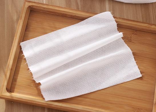 毛巾和一次性洗臉巾哪個好?一次性潔面巾能用幾次?