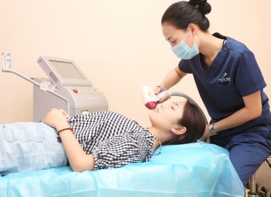 脫毛是先用蘆薈膠還是脫毛后再用?用完脫毛儀會癢怎么辦?