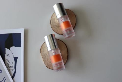 花間堂護膚鮮妍煥采凍干粉:內倉鎖鮮,鮮享凍齡