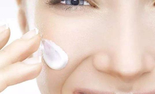 護膚要正確錯誤會導致皮膚出現問題 護膚有這些正確步驟