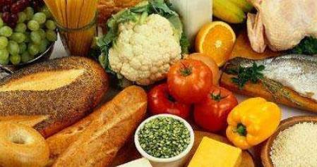 背部長痘不僅僅是難看 4個方法除痘效果好