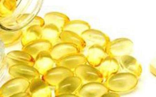 愛美的MM們臉上總是長(zhǎng)斑點(diǎn) 維C美白祛斑小竅門