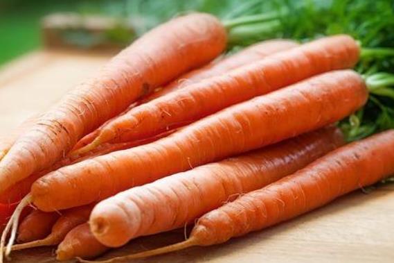 黑豆可補(bǔ)血養(yǎng)膚祛斑 黑豆對(duì)養(yǎng)膚有影響