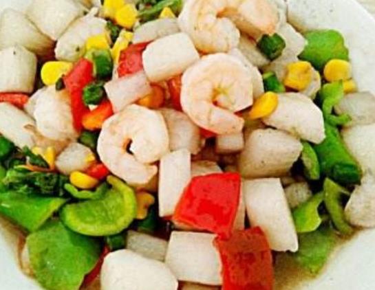 改善膚色的養(yǎng)膚食療 吃栗子對(duì)養(yǎng)膚有好處