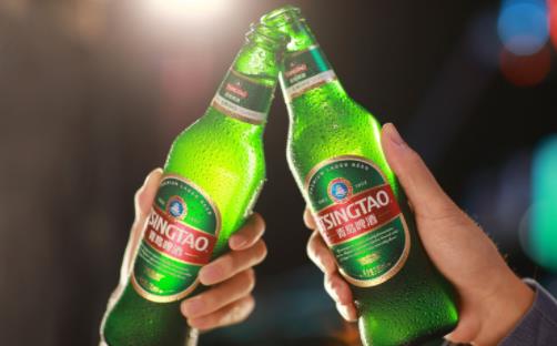 適量喝啤酒皮膚能抗皺嗎 讓你皮膚更緊致的按摩方法