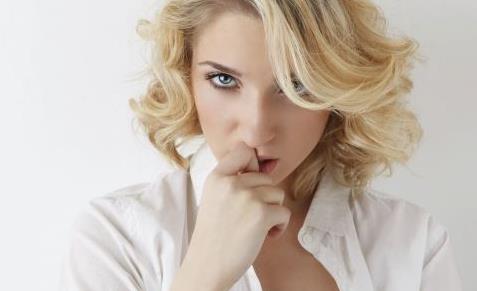 經(jīng)常笑的人容易長(zhǎng)魚(yú)尾紋嗎 魚(yú)尾紋有什么去除方法