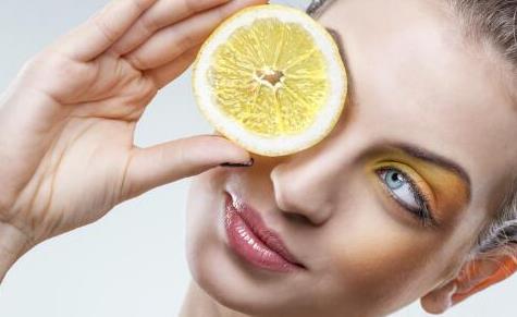 日常該怎么預防眼袋的形成 有眼袋該怎么去眼袋