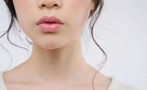 頸紋是怎么形成的 該怎么樣去除頸紋