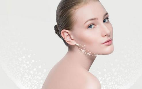 皮膚為什么會干燥脫皮 皮膚干燥脫皮了該怎么辦