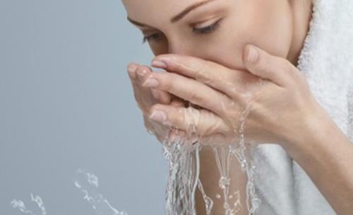 洗臉常見的誤區(qū)你知道幾個 用鹽水洗臉有什么樣的好處