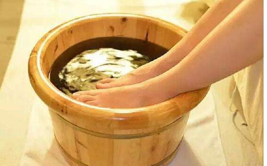 秋天皮膚干燥很難受 七種補水保濕不能錯過