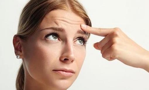 抬頭紋和法令紋都是怎么來的 怎么告別抬頭紋的煩惱