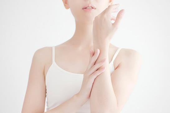 去雞皮膚最有效的產(chǎn)品 膈應(yīng)人的雞皮膚說(shuō)拜拜